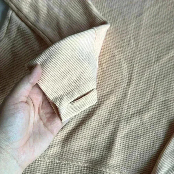 Athleta - Picture 2 of 3